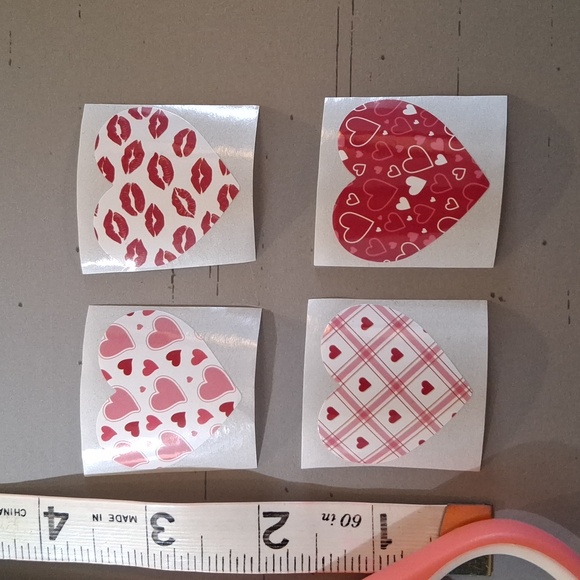 100 Assorted Heart Stickers - Picture 4 of 4